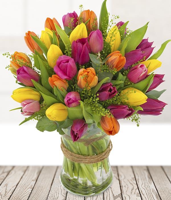Tulip Fayre (includes vase)